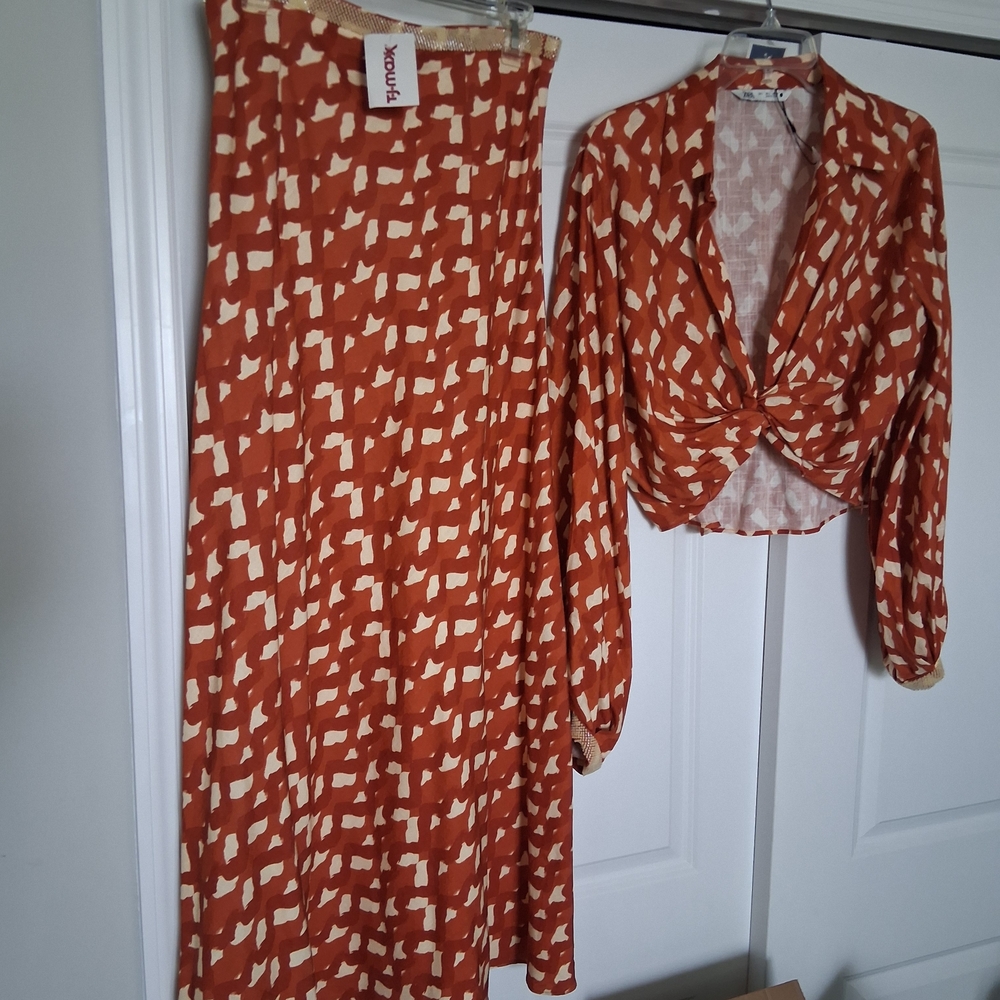 Zara Red and Cream Skirt Set